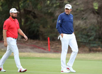 Poulter and Hatton share Melbourne lead