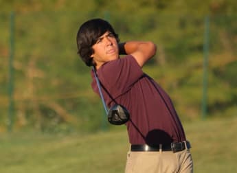 Young Ballesteros follows in father's footsteps