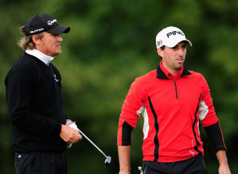 Parry keeping field at bay