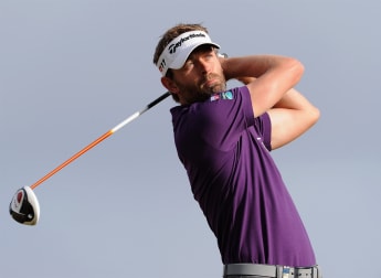 Sjöholm joins leading trio