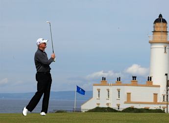 Injury puts paid to Chapman history bid