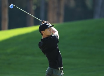 Olesen hits the front in Antalya