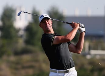 
Stow bidding for fast start in South Africa 