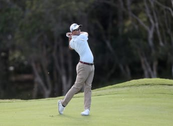 Big finish sees Scott leap up leaderboard