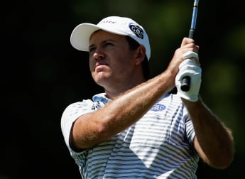 Sterne sets the pace