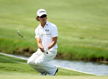 Fowler shines yet Na leads