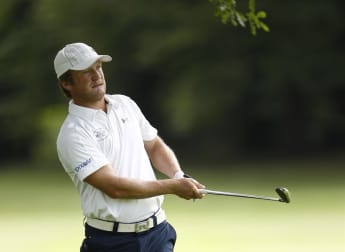 Edberg sets clubhouse lead in Norway