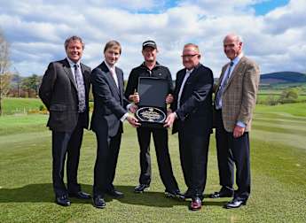 Jamie Donaldson recreates his winning shot at Gleneagles 