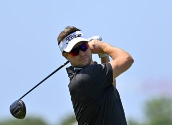 Åkesson takes control in Pléneuf