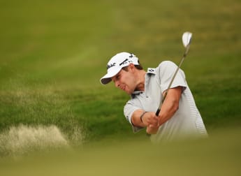Uihlein among early leaders