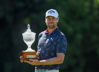 Lindberg holds nerve to claim dramatic playoff victory in Cape Town