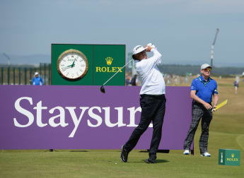 Triplett takes early lead at St Andrews