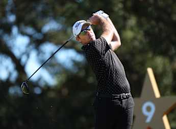 Julien Guerrier catches Jorge Campillo on Moving Day