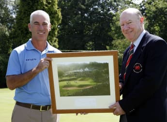 Pavin recognised by Welsh Government