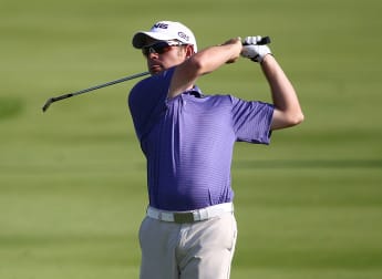 Oosthuizen continues to shine