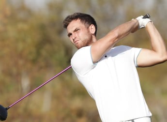 Gavins leads as cut falls at Final Stage