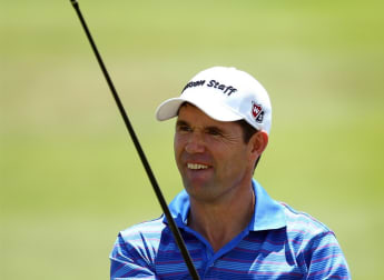 Harrington on the up as Wi pulls clear