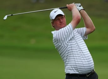 Finch flying high with Grace