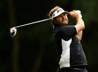 Lara firmly in contention