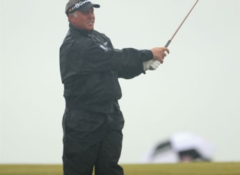 Clarke facing testing conditions