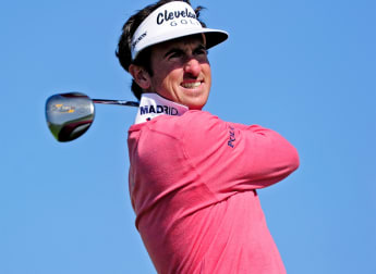 Fernandez-Castaño claims share of lead