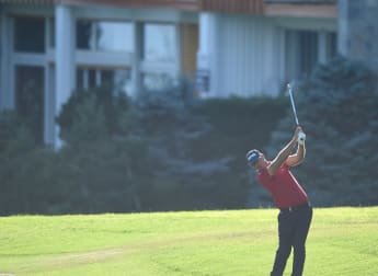 Ace hands Havret the advantage