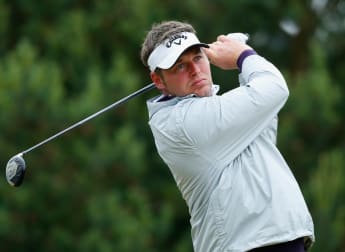 Murray moves into Swiss lead - LIVE SCORING HERE