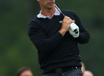 Johnson seals home victory in Stockholm