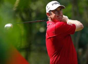 Westwood holds narrow advantage