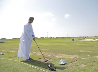 Oman Sports Minister gets Classic underway