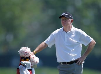 Jolly Roger in US Senior PGA lead