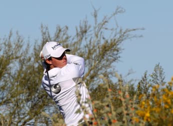 McIlroy to face Mahan in final