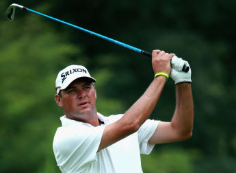 Coetsee holds halfway lead