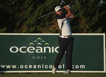 Waring joins leaders in the Algarve