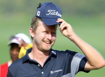 Harding and Kitayama tied at the top in Mauritius