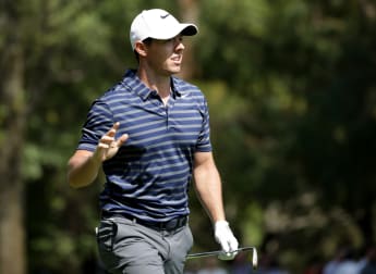 McIlroy makes his move in Mexico
