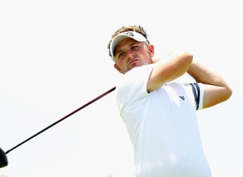 Early bird Sullivan catches the worm at Leopard Creek
