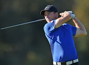 Schneider flies out to lead