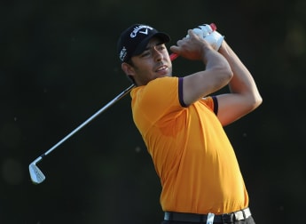 Larrazábal leads the way