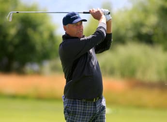 Drummond and Williams lead at windy Winston