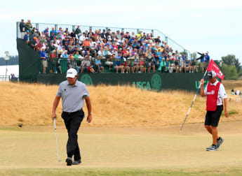 Fast start for Mickelson