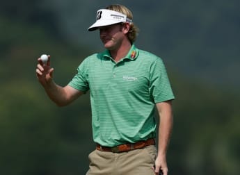 Success at last for Snedeker