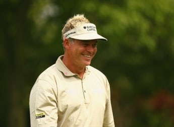 Sunningdale field have St Andrews in sight