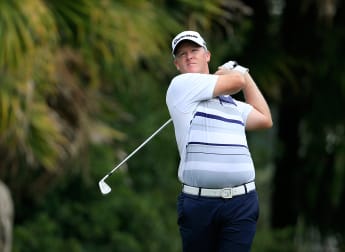 In-form Fraser leads in Florida
