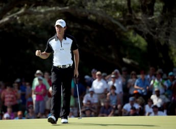 McIlroy shines before the storm