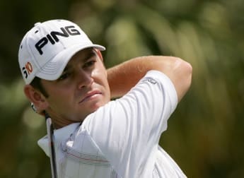 Oosthuizen consolidates position