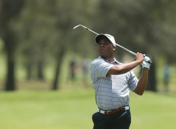 Eagles keep Varner flying on Gold Coast