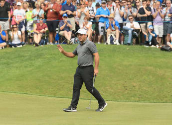 Molinari leading the way at Wentworth
