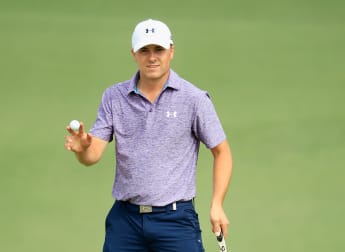 Spectacular Spieth sets record pace