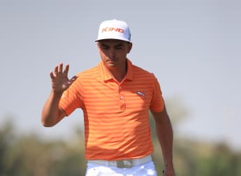 Fowler off to a flier